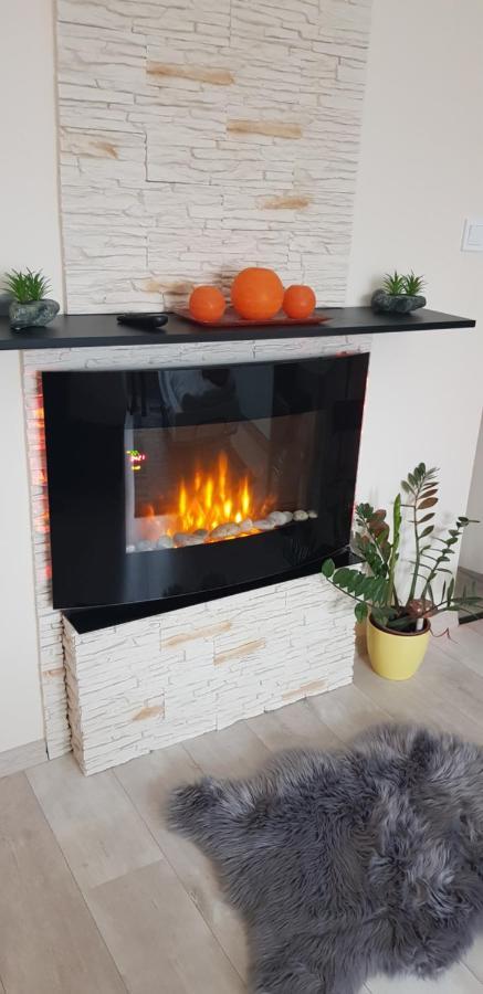 Rozsa Apartmanhaz Segedín Exteriér fotografie