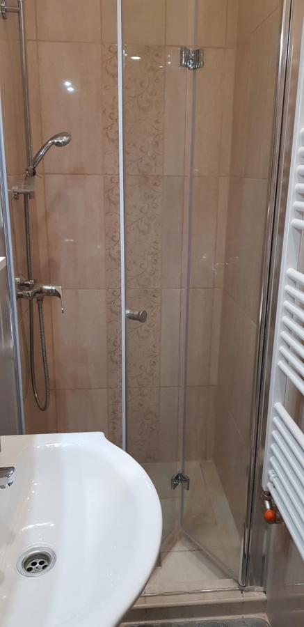 Rozsa Apartmanhaz Segedín Exteriér fotografie