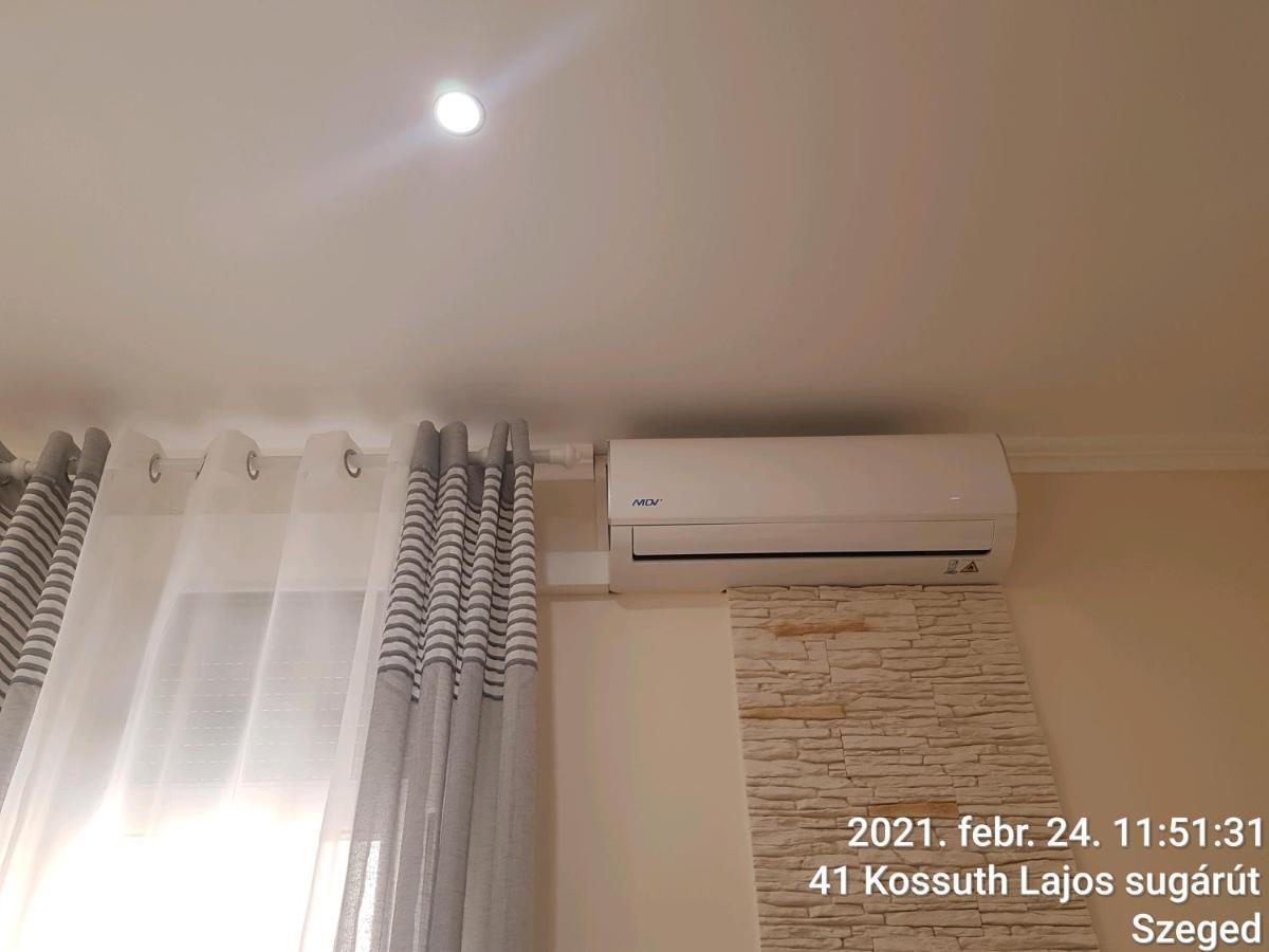 Rozsa Apartmanhaz Segedín Exteriér fotografie
